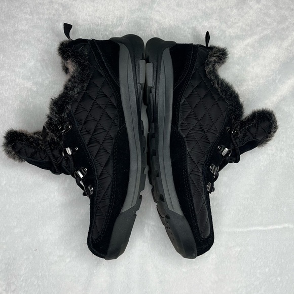 Lands' End Faux Fur Lining Quilted Black Suede Powder Belle Shoe Women’s 9.5B - Picture 6 of 10